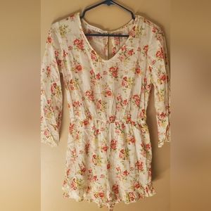 Potter's Pot Romper White with flowers